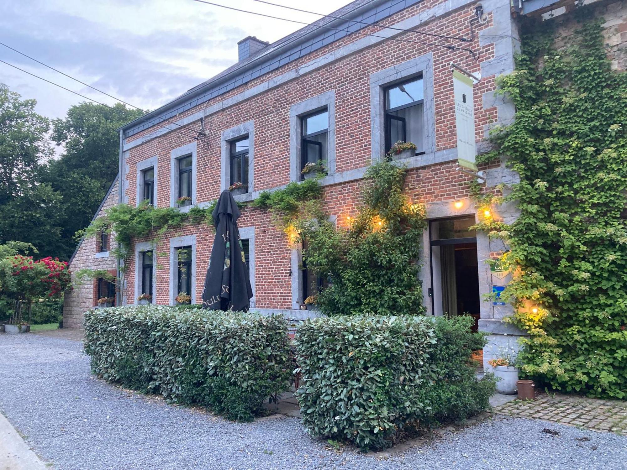 B&B Les Oiseaux De Passage Harre ภายนอก รูปภาพ