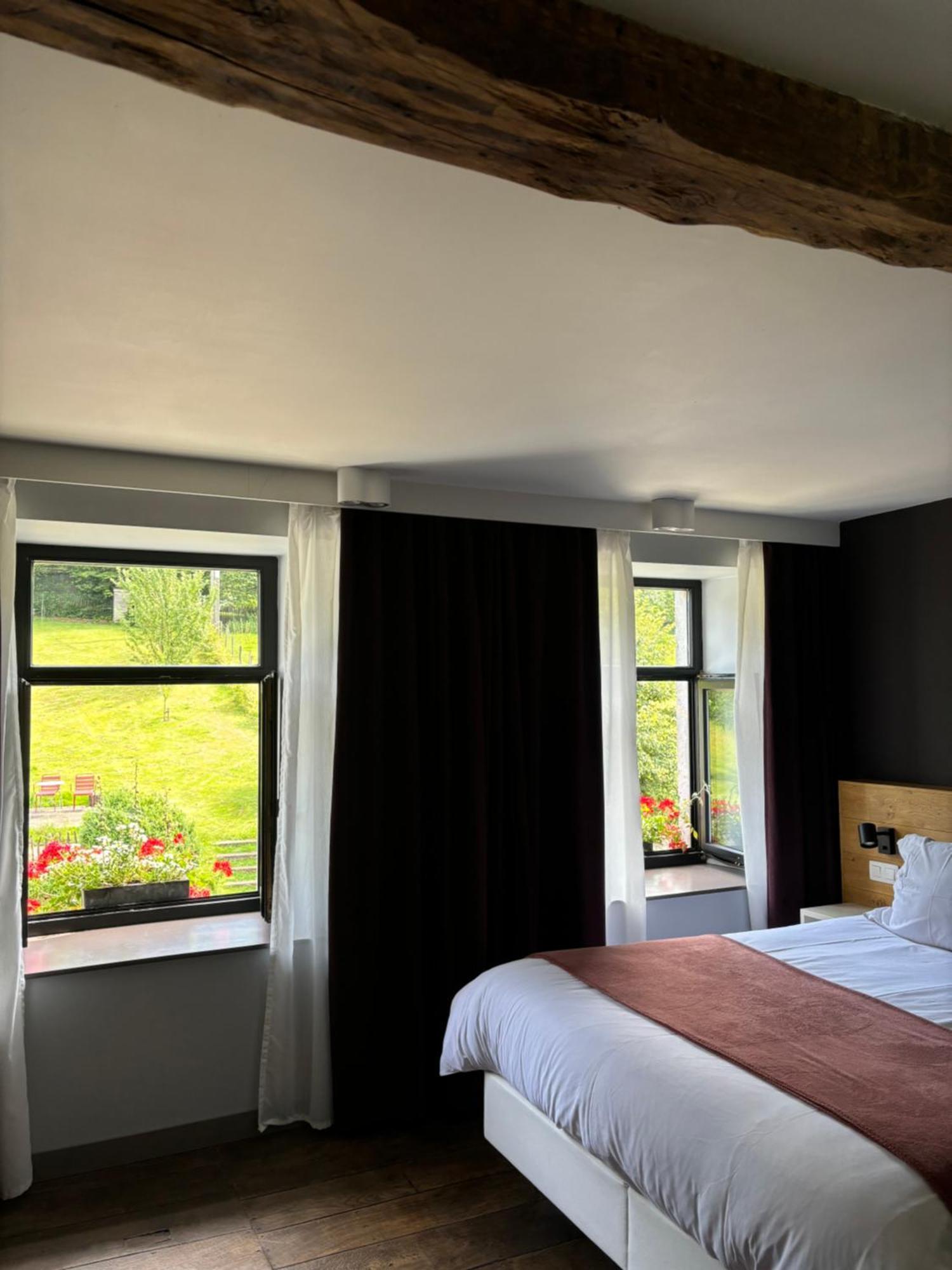B&B Les Oiseaux De Passage Harre ภายนอก รูปภาพ